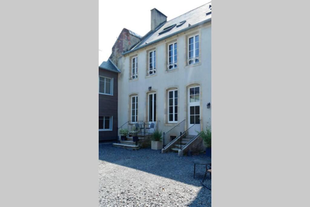 Raconte-Moi Une Histoire Bayeux Exteriör bild